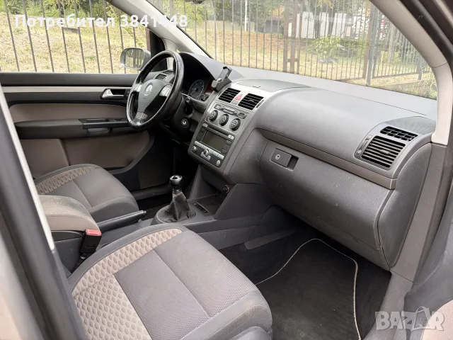 vw touran cross нов внос, снимка 3 - Автомобили и джипове - 56230535
