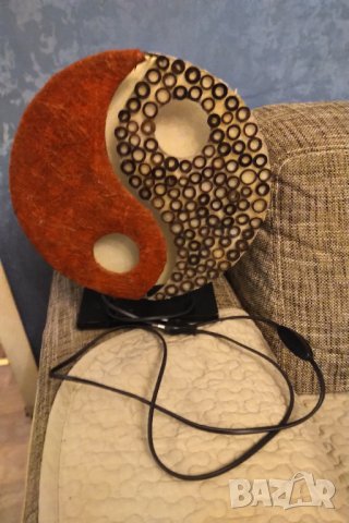  Дизайнерска Настолна лампа ying yang, снимка 2 - Настолни лампи - 34008149