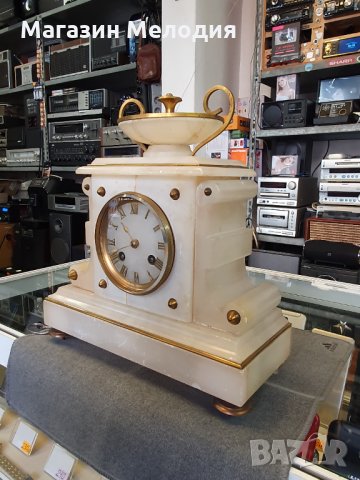 Колекционерски каминен часовник. Френски мрамор. Реставриран. Оригинална машина. Комплект с двата св, снимка 11 - Антикварни и старинни предмети - 35914850