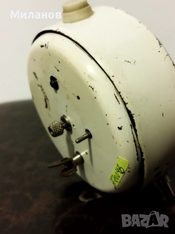 Стар анимиран будилник, настолен часовник, снимка 6 - Антикварни и старинни предмети - 52318316