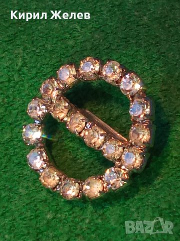 МЕСИНГОВА ПОСРЕБРЕНА РЕТРО БРОШКА с БЛЕСТЯЩИ ФАСЕТИРАНИ БОХЕМСКИ КРИСТАЛИ 37019, снимка 13 - Други - 41396163