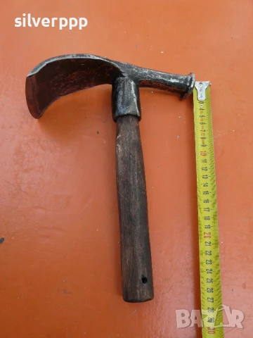  Инструмент за копаене на корита 