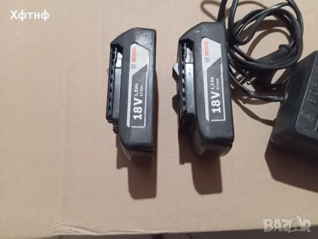 Продавам две батерии на Бош с зарядно , снимка 3 - Други инструменти - 49122892