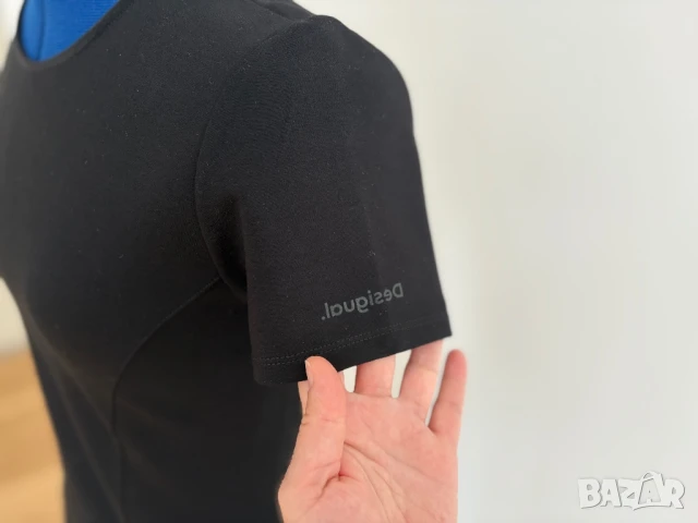 Дизайнерска рокля Desigual | Черна, трикотажна | Размер L (умалена) | Нова, снимка 4 - Рокли - 51094382