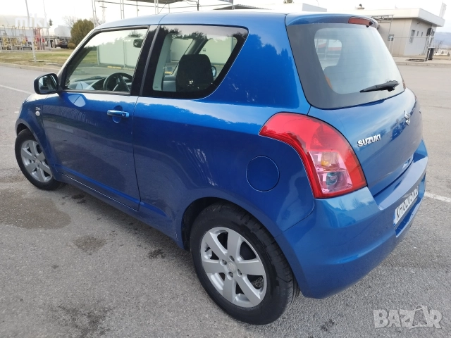 Suzuki Swift 1.3 DDiS на (100хил.км.) реални в ТОП състояние , снимка 4 - Автомобили и джипове - 52617056