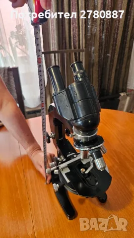Ретро немски Бинокулярен микроскоп Carl Zeiss Jena 374263, работещ, с окуляри и обективи, снимка 12 - Лаборатория - 55977514