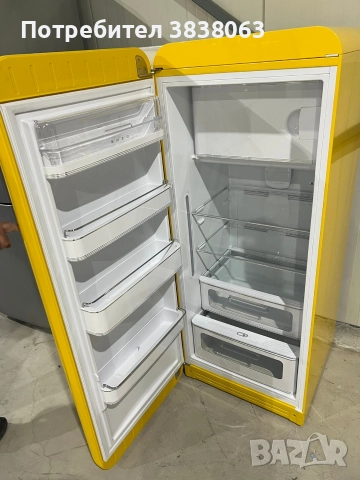 Ретро хладилници SMEG, снимка 4 - Хладилници - 51704425