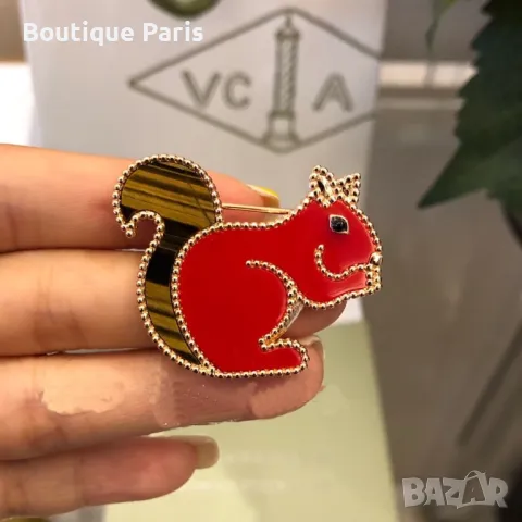 Van Cleef & Arpels брошка 