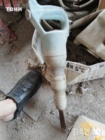 пневматичен къртач, снимка 3 - Хидравлични и пневматични чукове - 50827562