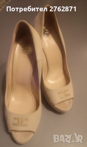Elizabetta Francni намалям на 75лв , снимка 1 - Дамски елегантни обувки - 41659924
