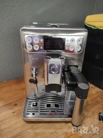 Кафемашина / Каферобот / Кафеавтомат Саеко / Saeco Exprelia Evo , снимка 9 - Кафемашини - 52586784