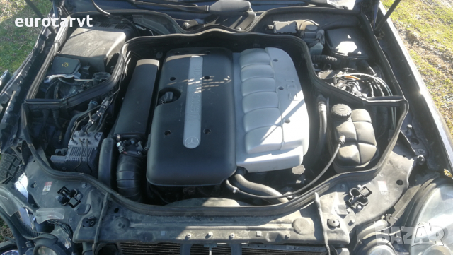 на части Mercedes-Benz E 320 CDI (W211), снимка 12 - Автомобили и джипове - 36265736