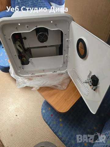 Проточен газов бойлер за кемпер / каравана, за вграждане 10л/16W/12V, снимка 11 - Части - 53300647