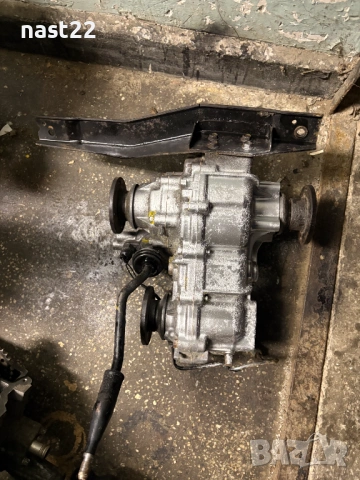 Раздатка Сузуки Самурай 1.3 1993 г (моно) 8 мм болтове дупки на фланците