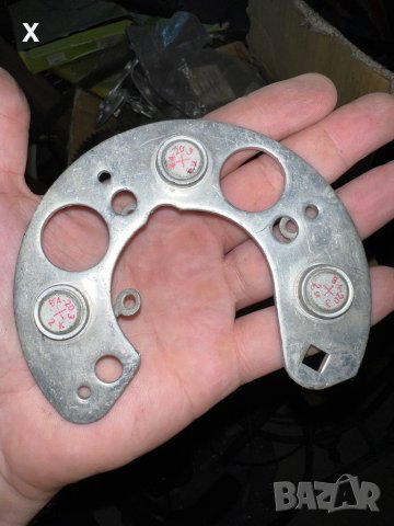 4149607 ПЛИЧКА ЗА ТОКОИЗПРАВИТЕЛЯ НА АЛТЕРНАТОРА FIAT 125P НОВ