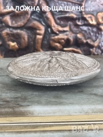стара сребърна пудриера филигран, снимка 3 - Антикварни и старинни предмети - 41583093