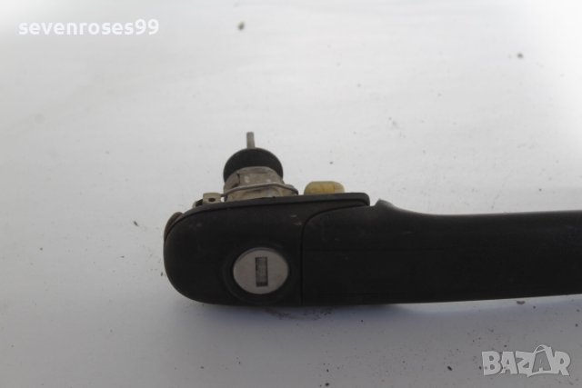 Дръжка външна предна дясна врата Фолксваген Шаран 2002 Сеат Алхамбра VW Sharan Seat Alhambra, снимка 2 - Части - 44202200