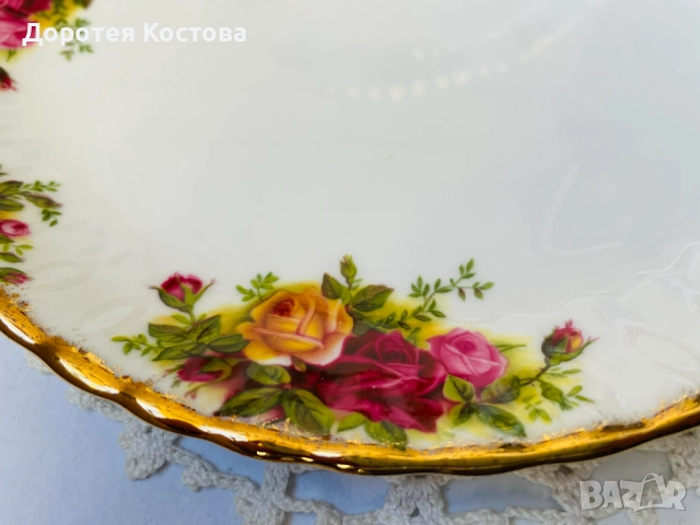 ROYAL ALBERT красиви плата от костен порцелан от Англия, снимка 4 - Антикварни и старинни предмети - 52957812