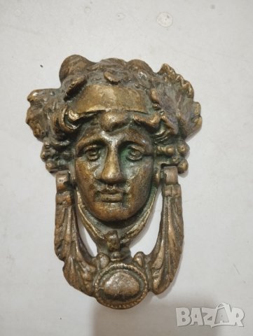 бароково чукало на врата ,хлопка