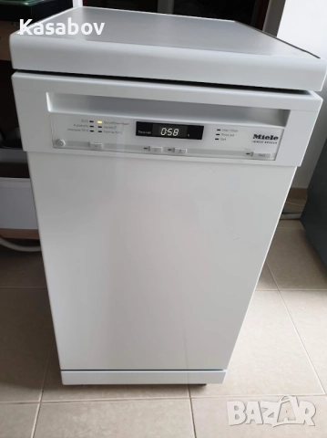 Miele Съдомиялна - 9 Комплекта - Свободностояща - 45см - Тясна