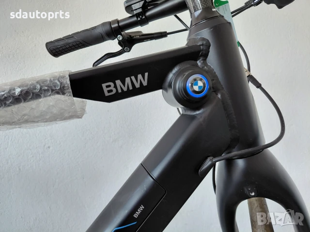 Ново Електрически Велосипед Колело BMW Urban Hybrid eBike 300Wh 28", снимка 9 - Велосипеди - 51355938