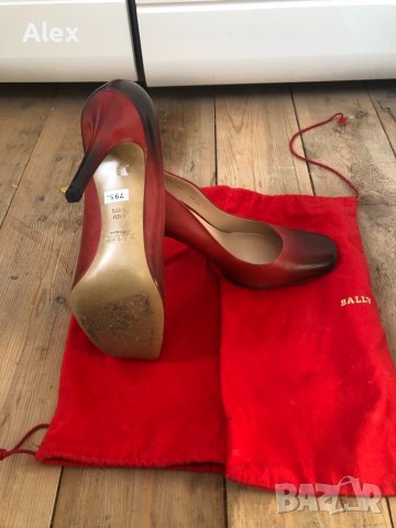 Обувки Bally, Stefanel, Guess, снимка 2 - Дамски елегантни обувки - 39624517