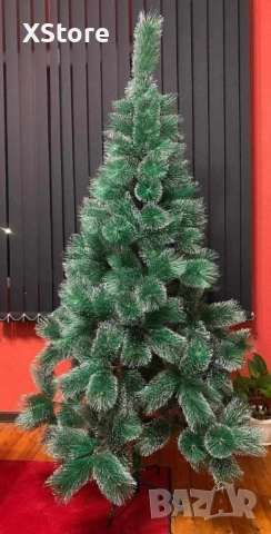 Коледна елха с бели заскрежени връхчета.  , снимка 12 - Декорация за дома - 52435076