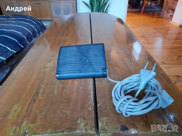 Стар педал за шевна машина #10