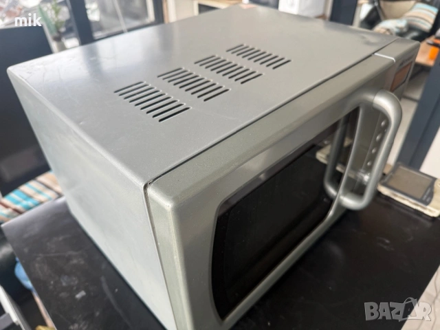 Сива микровълнова печка с грил, снимка 3 - Микровълнови - 53172531
