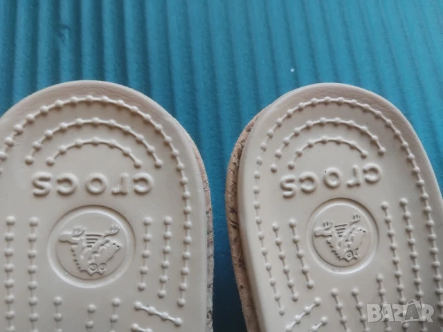Crocs 100% оригинални дамски сандали на платформа - естествена кожа, снимка 4 - Сандали - 50911708