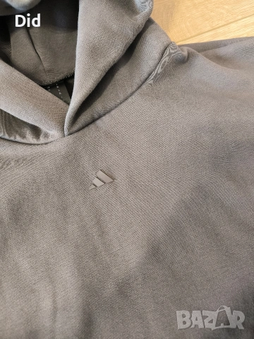 оригинален суичър Adidas Basketball , снимка 2 - Спортни дрехи, екипи - 53845468