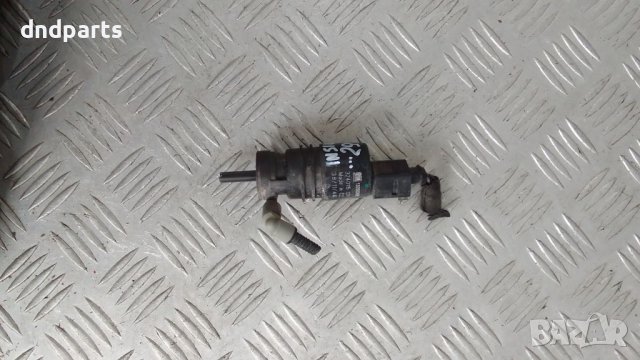 Помпичка чистачки Opel Insignia 2011г.	