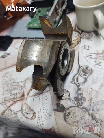 нож за фреза и трион, снимка 2 - Други инструменти - 53265399