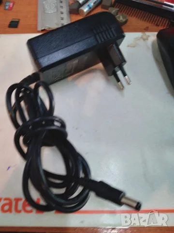 захранващ адаптер 22V, 0,83A модел ADS0181-B22008, DSL36782750