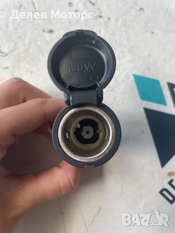 Запалка гнездо 12V 966610537700 от Toyota Aygo 1.0 VVTI, двигател 1KR-FE, 2022, 72 кс., 5 ск., снимка 2 - Части - 51404367