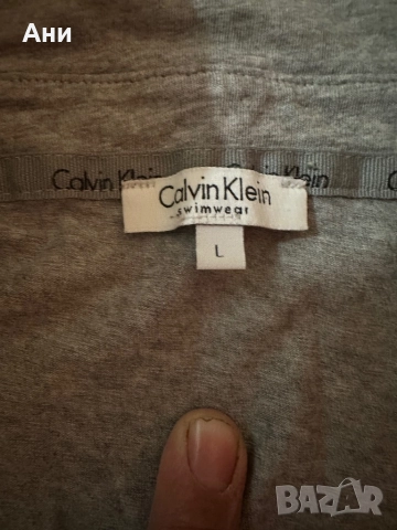Calvin Klein тениска М, снимка 3 - Тениски - 51827394