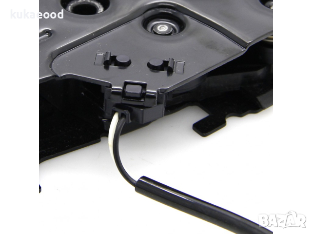 Машинка за заключване на преден капак Audi A4 B8, снимка 5 - Части - 44530394