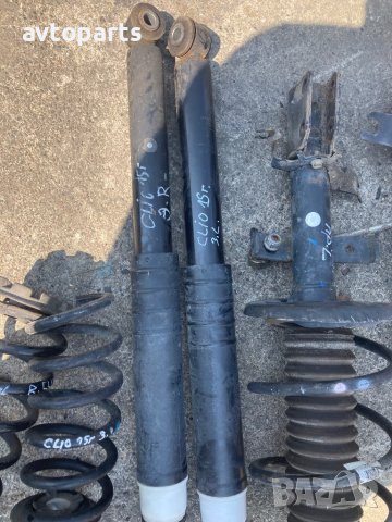 Renault clio 2015 година 1.5dci Амортисьори с пружини, снимка 3 - Части - 41339403