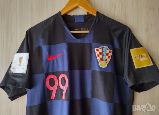 Hrvatska / NIKE - мъжка футболна тениска на Хърватска, снимка 2 - Спортни дрехи, екипи - 53608656