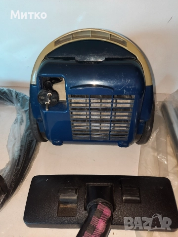 Прахосмукачка марка ROHNSON модел R-130 1500 вата, снимка 7 - Прахосмукачки - 52939233