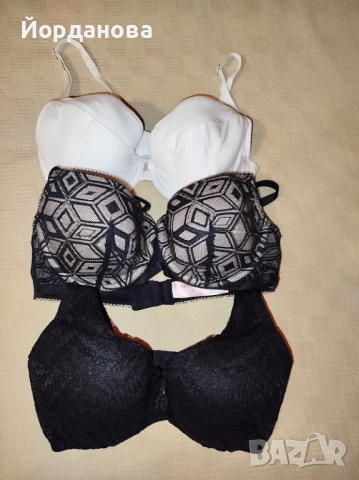 Лот сутиени размер 75D