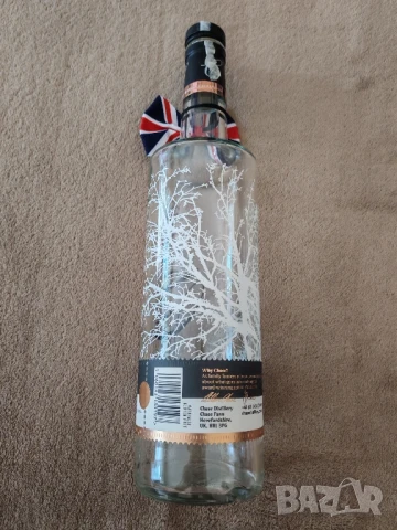 Шише и кутия от водка CHASE. , снимка 5 - Колекции - 51225451