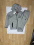 Nike Tech Fleece сив, снимка 1