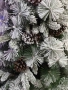Изкуствено борче/елха със заскрежени иглички, снимка 5