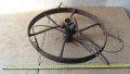възрожденско колело от каруца, двуколка - направено на полилей , снимка 1