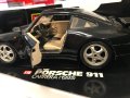 BBURAGO метална колекционерска количка PORSCHE 911 993 1:18 NEW, снимка 4