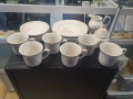 Порцеланов комплект / Сервиз за кафе с 6бр. чаши с 6бр. чинии, 6 по-големи чинии, каничка за мляко и, снимка 3