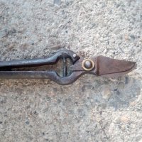 Стара лозарска ножица, снимка 3 - Антикварни и старинни предмети - 39186053