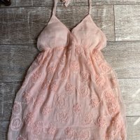 Нежна елегантна ефирна женствена рокля 3Д цветя рокля в прасковен цвят, снимка 13 - Рокли - 41794700