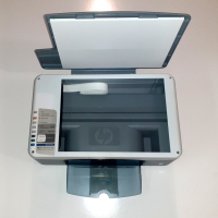 HP PSC 1110 all-in-one принтер, скенер и копир, снимка 8 - Принтери, копири, скенери - 44509740